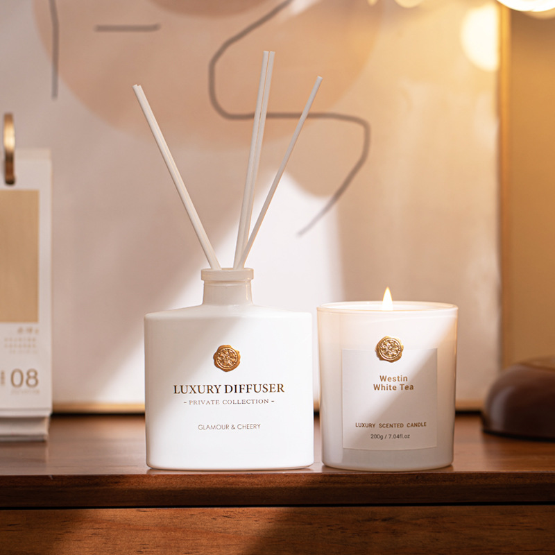 Home Fragrance Set Gift - Zestaw prezentowy: dyfuzor zapachowy i świeca