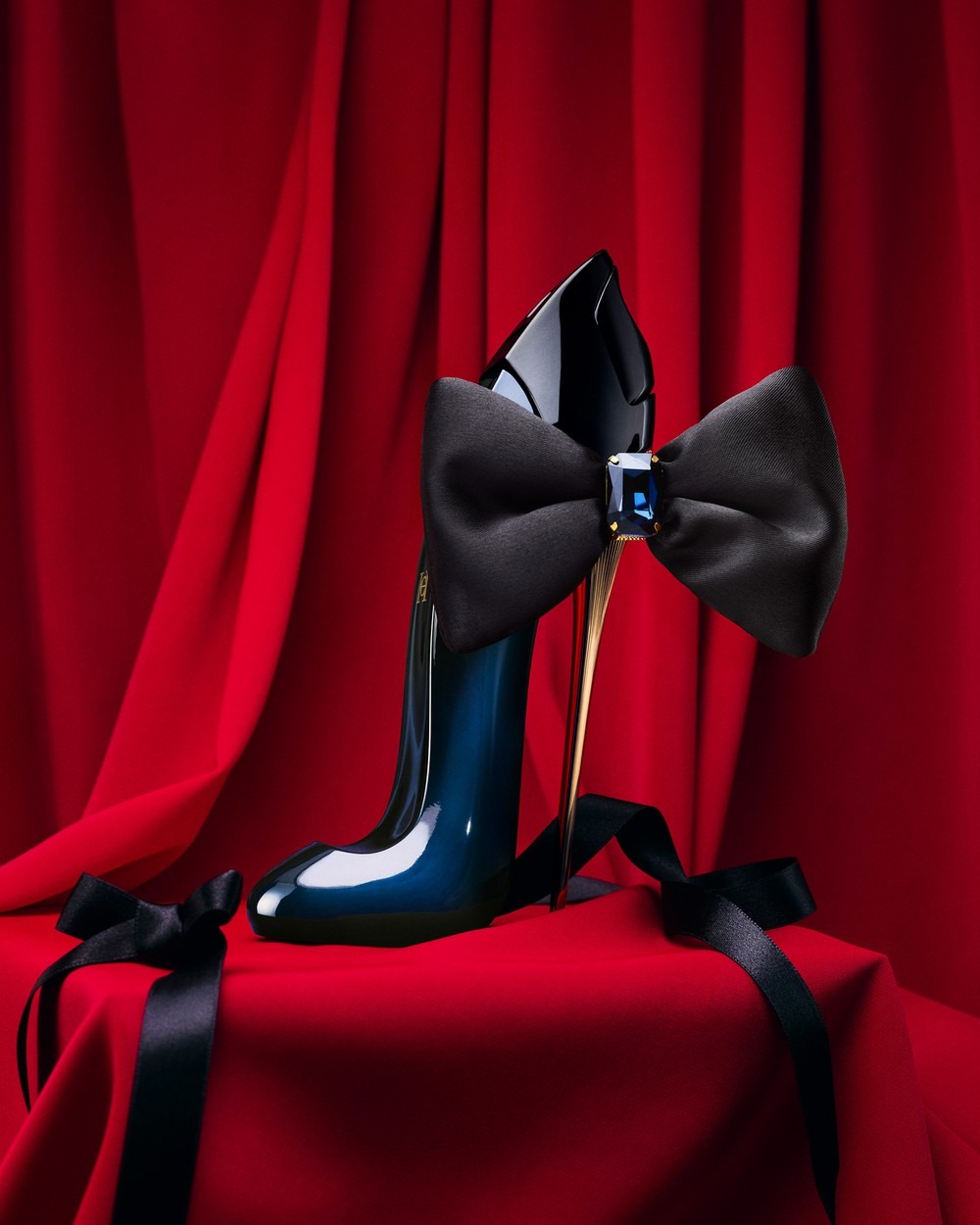 Carolina Herrera Good Girl Bow – Home Fragrance White Jasmine recenzja i cena